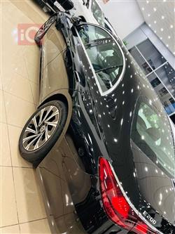 مرسيدس بنز E-Class